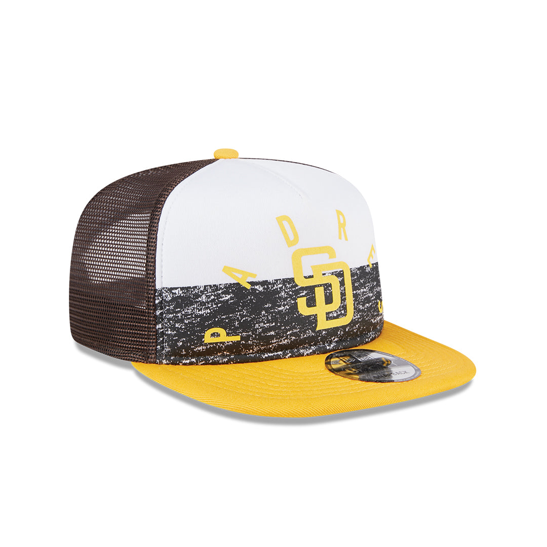 9Fifty San Diego Padres "Game Day ThrowBack" Trucker