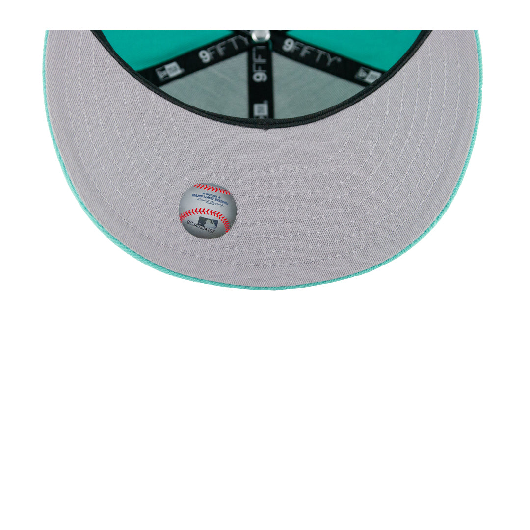 9Fifty San Diego Padres "Hangul" City Connect Menta Logo Rosa